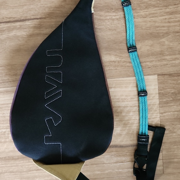 KAVU Rope Sling pack - Picture 4 of 5